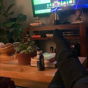 Meet your Posher, Yunior